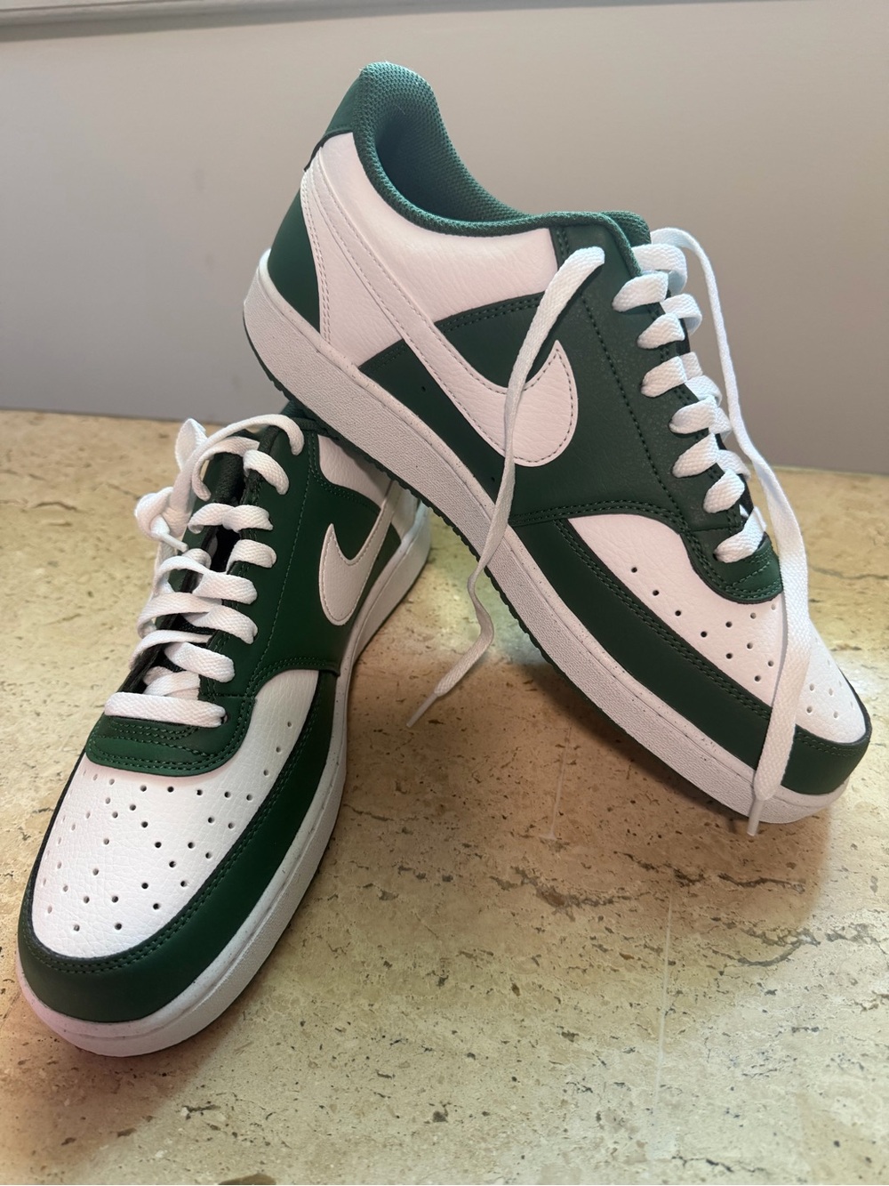 Nike Men's Court Vision Low Fir/White Size 10 Sneakers HM9862-300